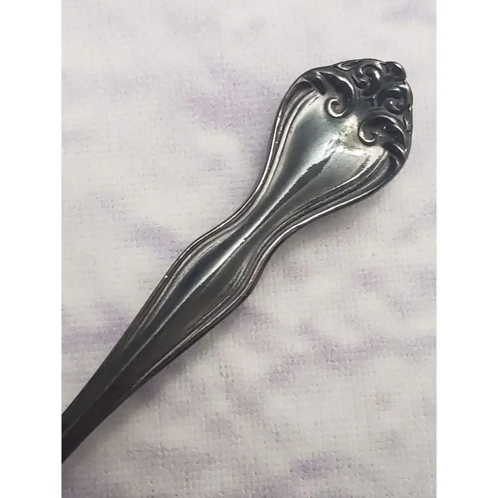 Vintage GEORGE & MARTHA WESTMORLAND Signed Sterling Silver Spoon Brooch Boxed